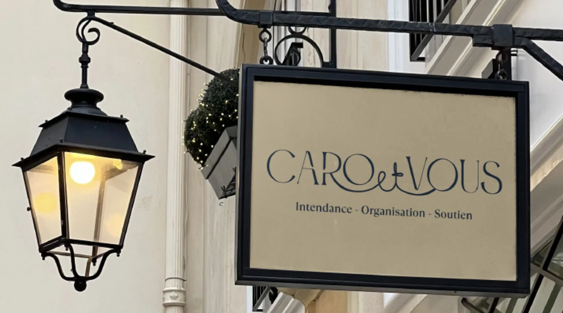 Caro & Vous : une identité visuelle et un site internet pour un lancement réussi
